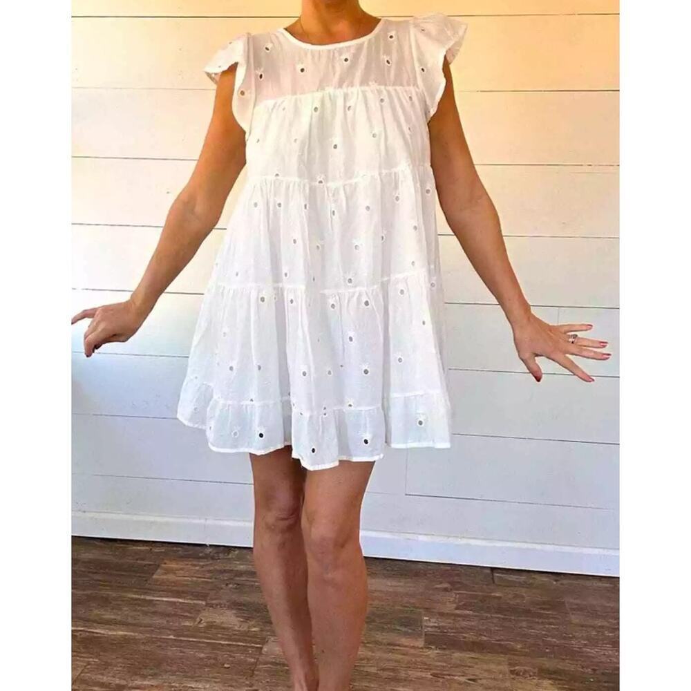SIMPLY SOUTHERN white pineapple eyelet tiered cotton mini dress-Size Medium